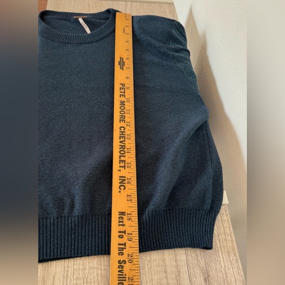 Free People Let It Shine Sweater Metallic Knit Cropped Balloon Sleeves Sz Small - Picture 7 of 11